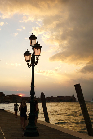 3 Fates-Venice Giudecca streetlamps-01958